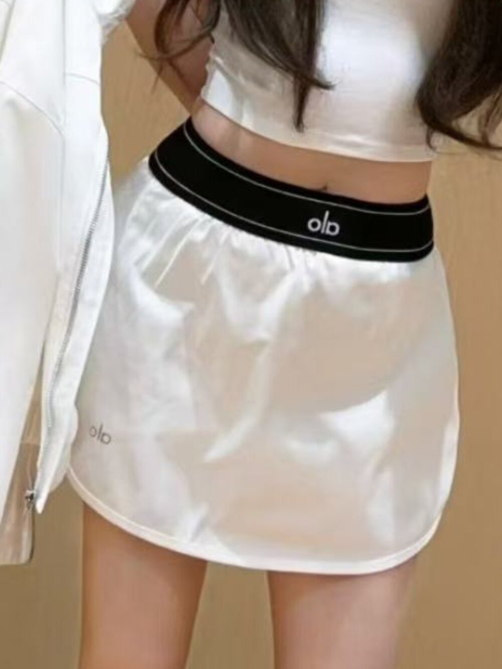 Alo Yoga Match Point Tennis Skirt🧸White New With Tags - Picture 2 of 7